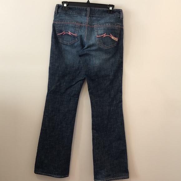 Parasuco denim cult low rise denim with pink stitching - Picture 16 of 16